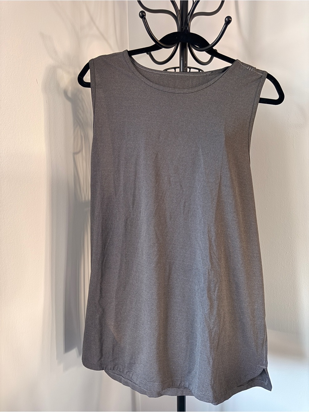 lululemon athletica Men's Gray Sleeveless Crew Tank